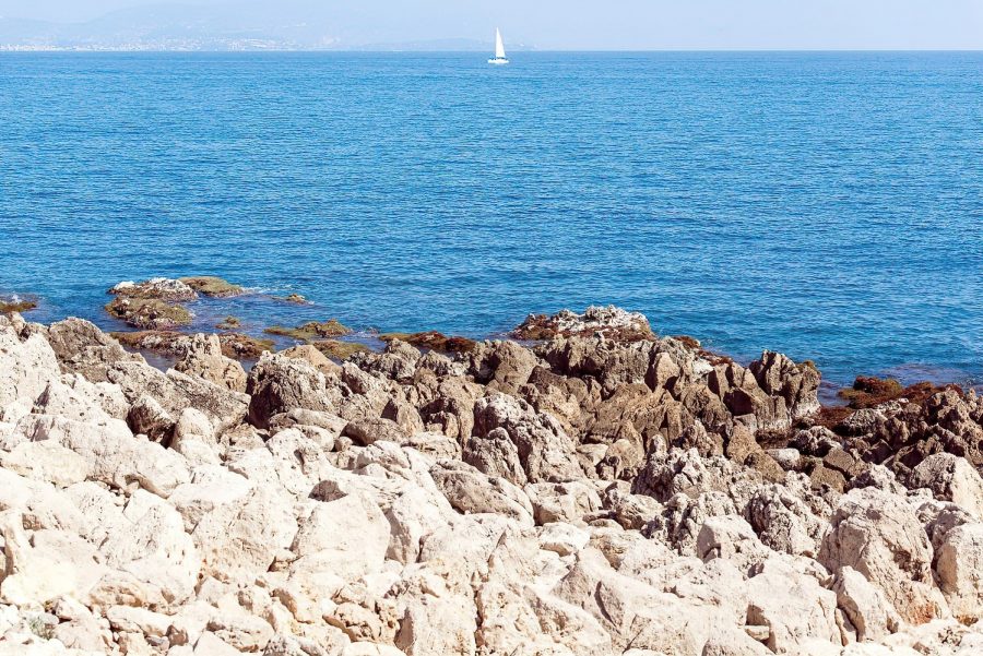 Seance Engagement Cap Antibes Photographe mariage Nice Provence Cote-dAzur Shooting photo couple amoureux se faire plaisir mjphotographers.com jean-luc legros mj photographie misterJ