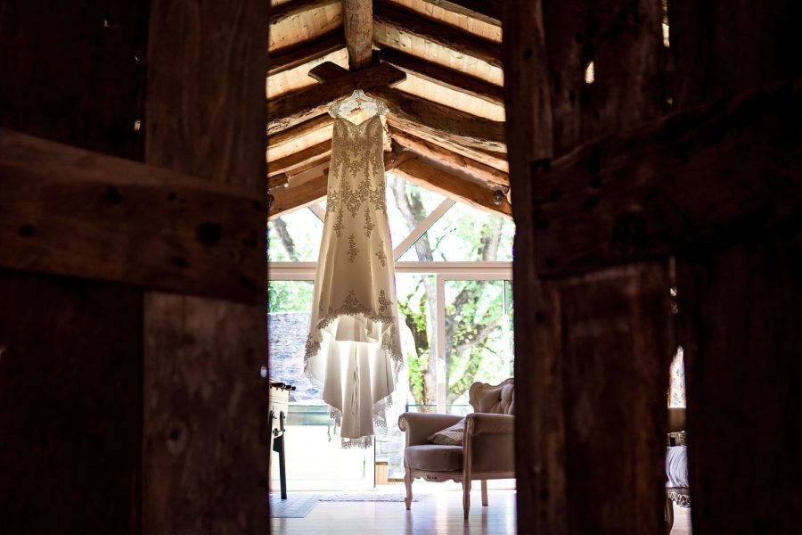 Details robes mariees photographe mariage Toulouse