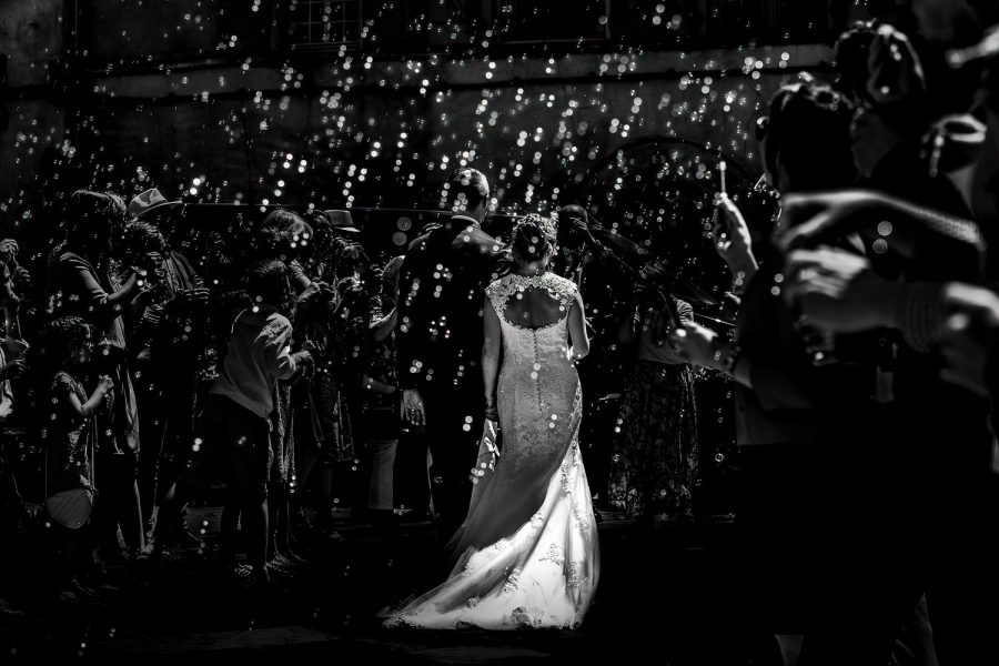 Details robes mariees photographe mariage Toulouse