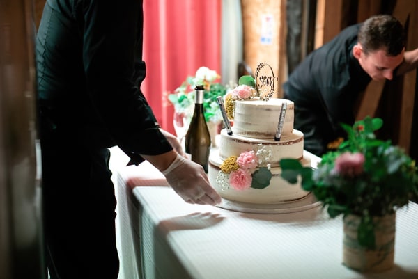 Photographe mariage toulouse haute garonne domaine du Beyssac piece montee traiteur