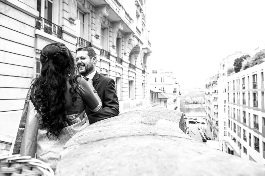 balade couple paris beaux quartiers